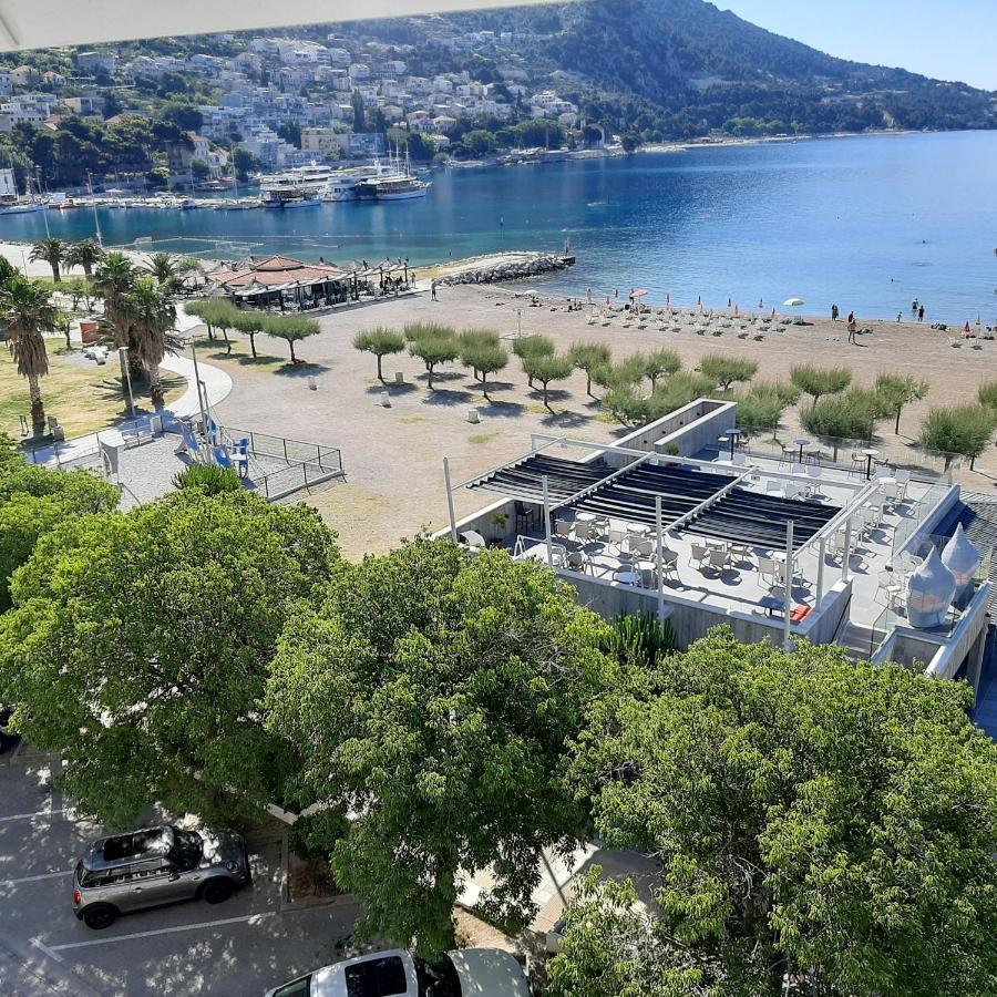 Apartman Nora Omiš Buitenkant foto