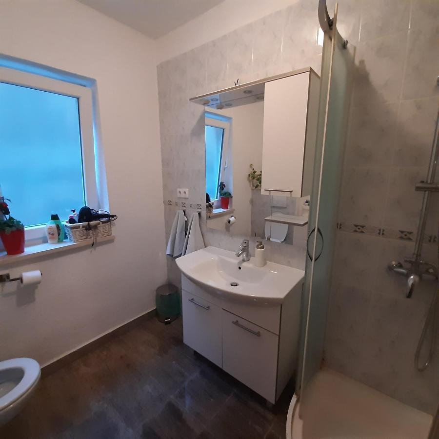 Apartman Nora Omiš Buitenkant foto