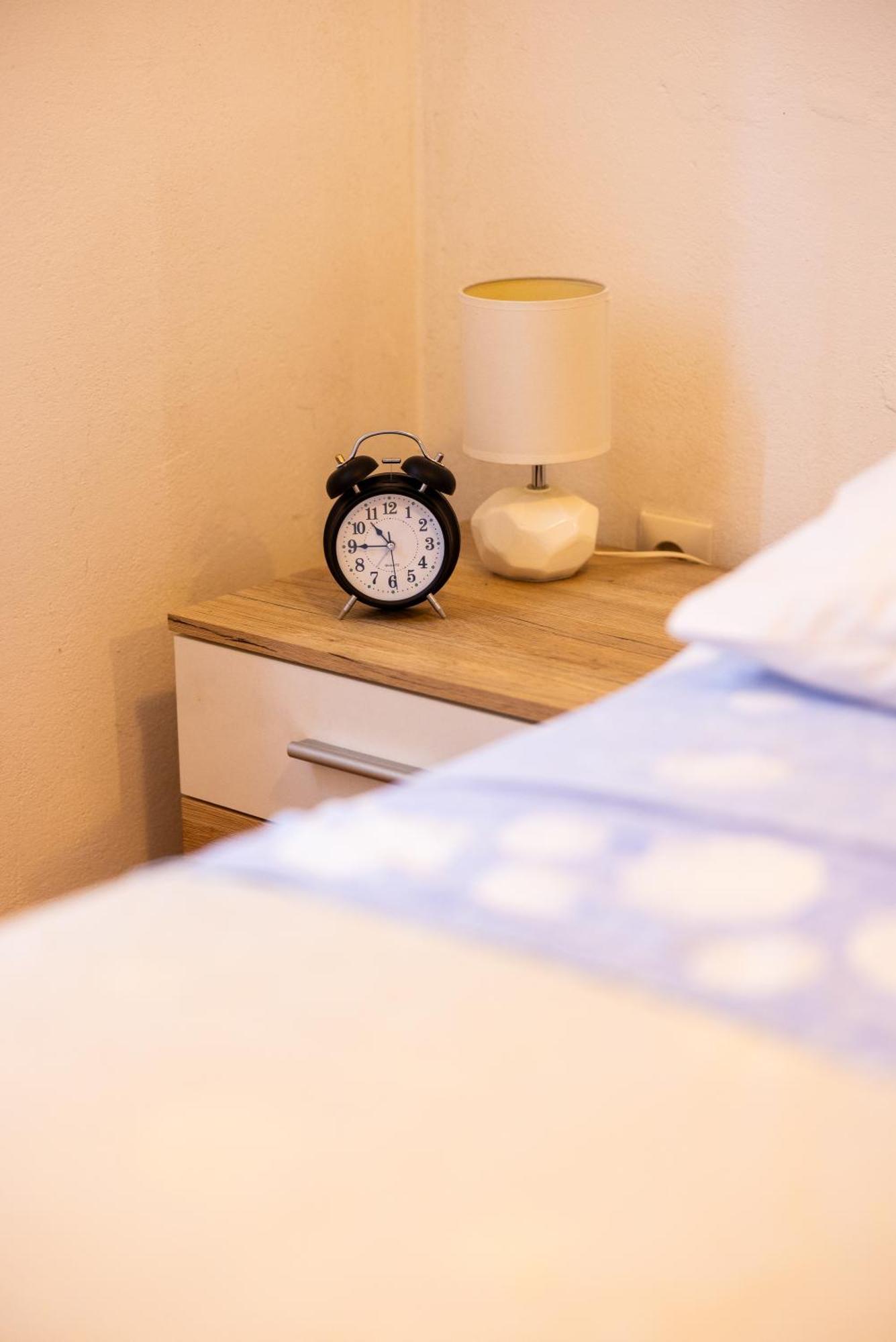 Apartman Nora Omiš Buitenkant foto